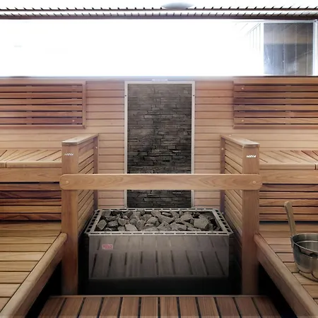 埃斯波斯堪迪克酒店 4*