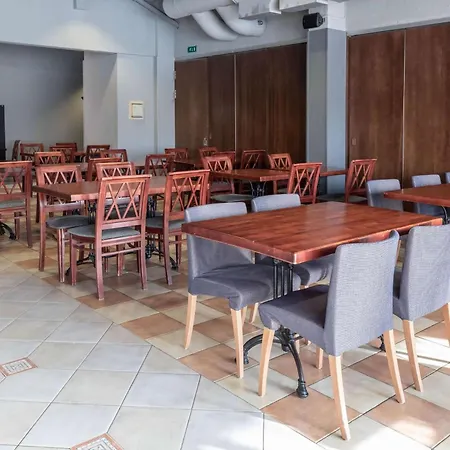 埃斯波斯堪迪克酒店