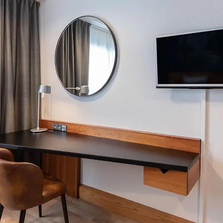 埃斯波斯堪迪克酒店 酒店 艾斯堡